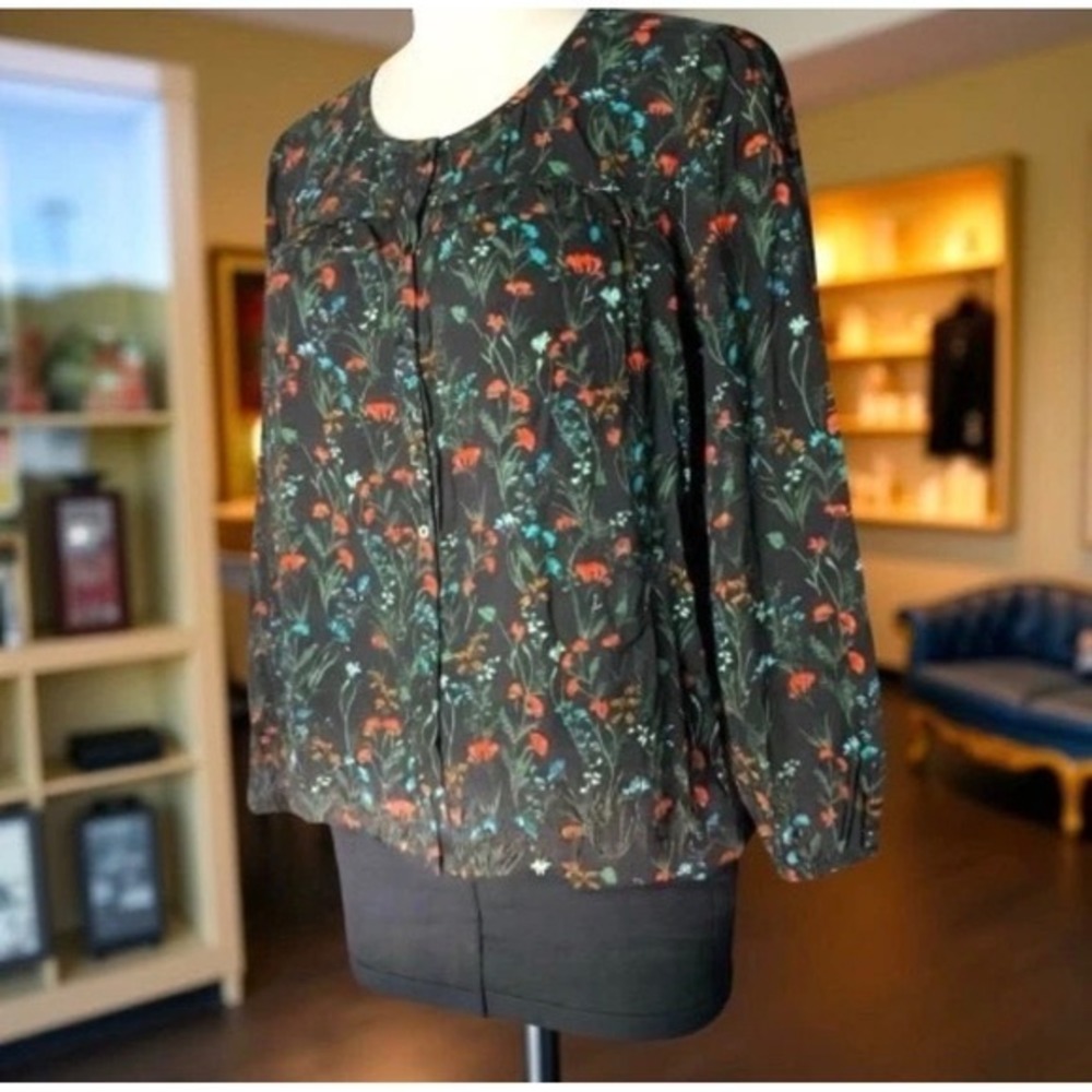 LANE BRYANT Black Floral Long- Sleeve Flounce Button-Down‎ Shirt
NWT Size 22W - Picture 3 of 11